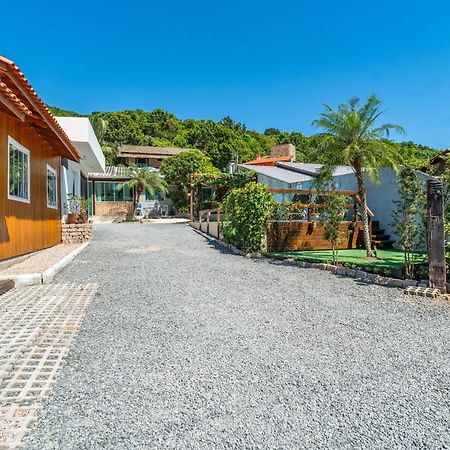Vila Residencial Com Piscina Possui Jacuzzi Aquecida Com Hidromassagem Bombinhas Exteriér fotografie