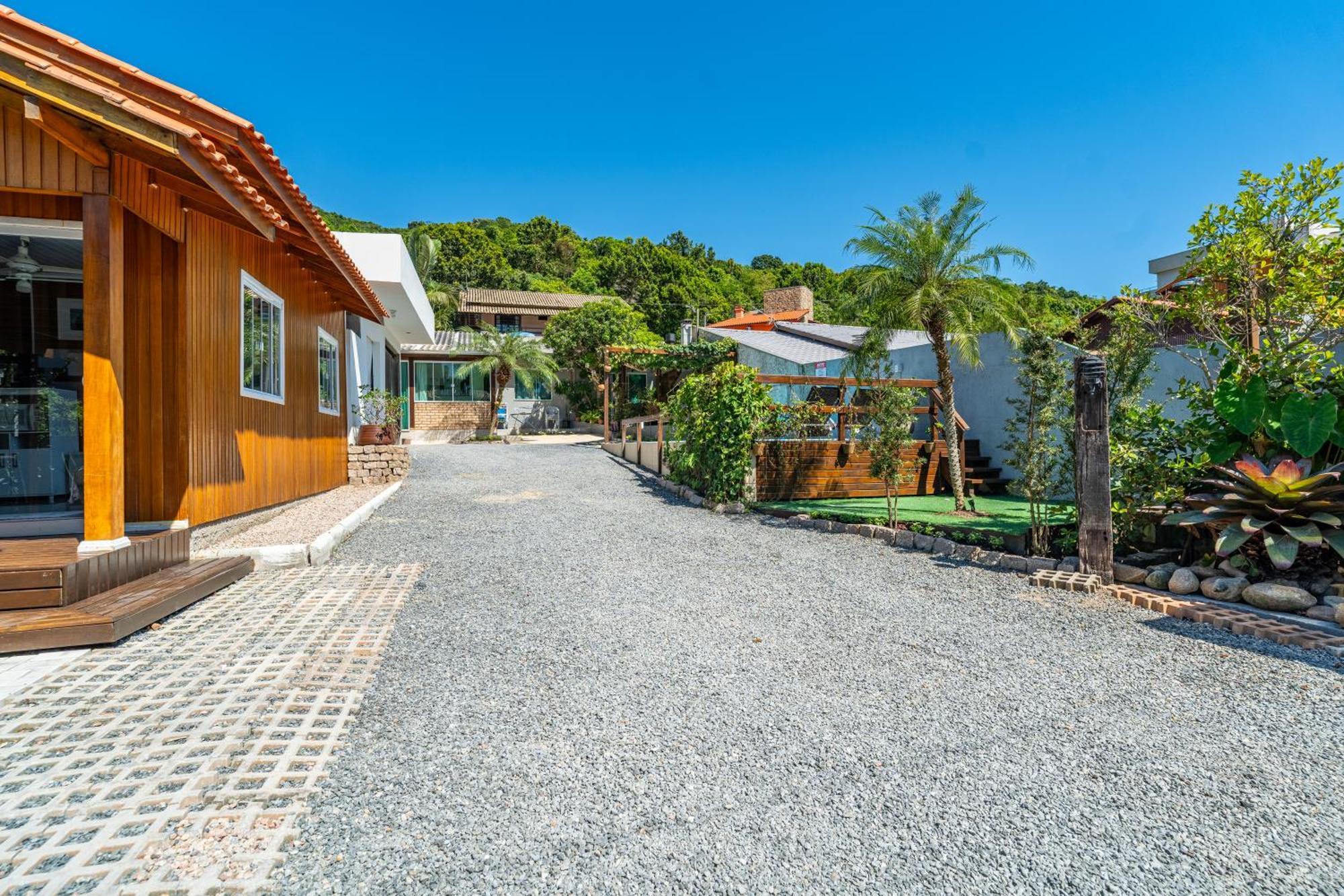 Vila Residencial Com Piscina Possui Jacuzzi Aquecida Com Hidromassagem Bombinhas Exteriér fotografie