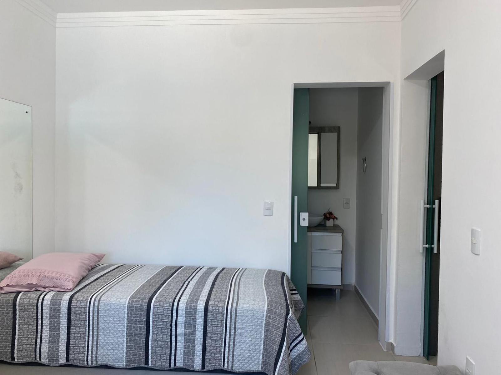 Vila Residencial Com Piscina Possui Jacuzzi Aquecida Com Hidromassagem Bombinhas Exteriér fotografie