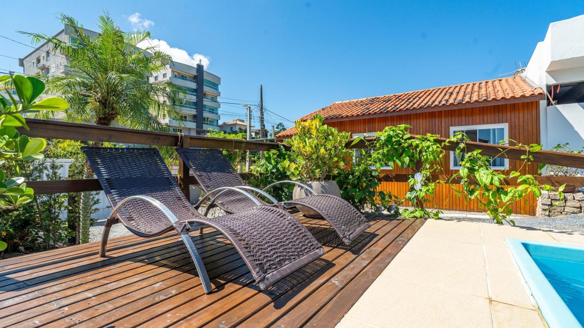 Vila Residencial Com Piscina Possui Jacuzzi Aquecida Com Hidromassagem Bombinhas Exteriér fotografie