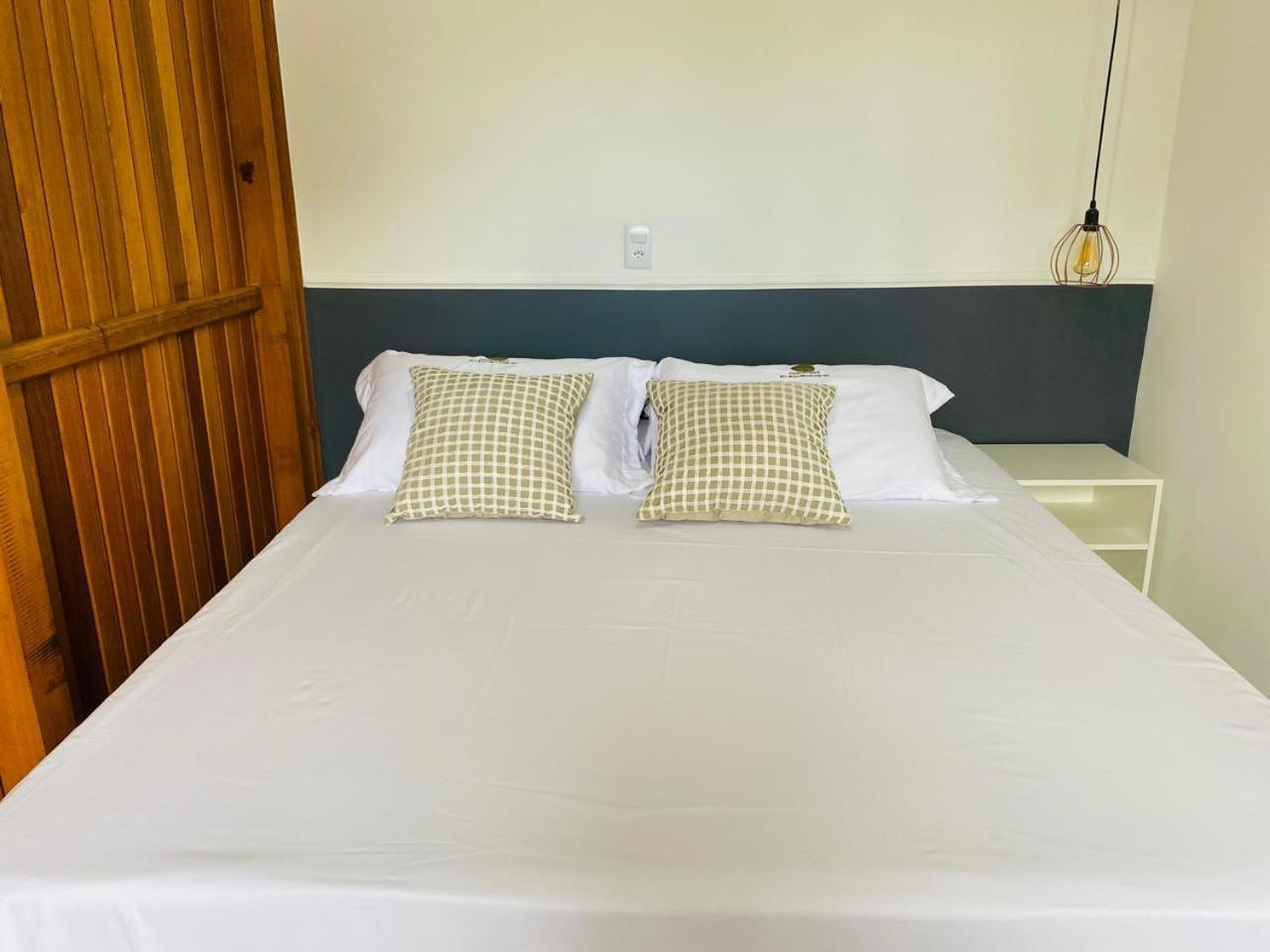Vila Residencial Com Piscina Possui Jacuzzi Aquecida Com Hidromassagem Bombinhas Exteriér fotografie