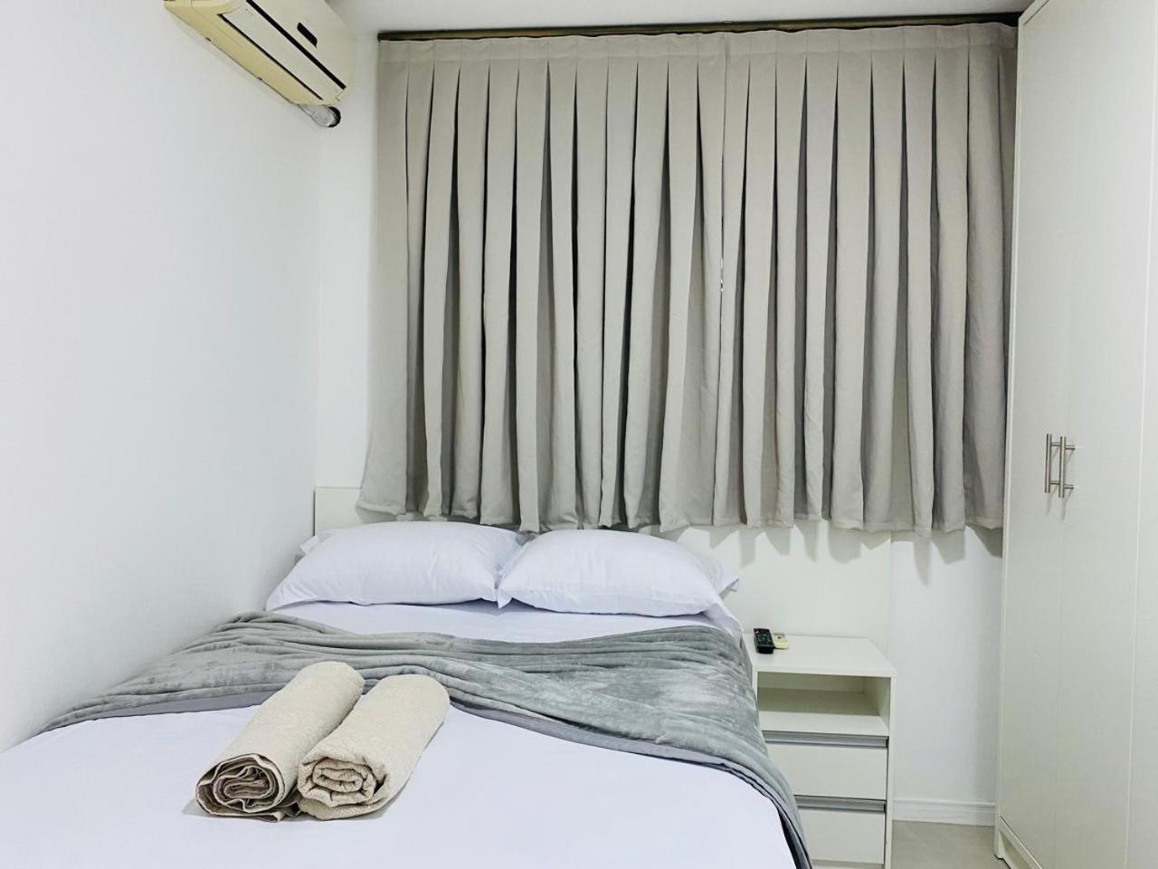 Vila Residencial Com Piscina Possui Jacuzzi Aquecida Com Hidromassagem Bombinhas Exteriér fotografie