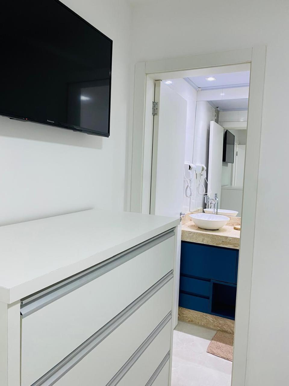 Vila Residencial Com Piscina Possui Jacuzzi Aquecida Com Hidromassagem Bombinhas Exteriér fotografie