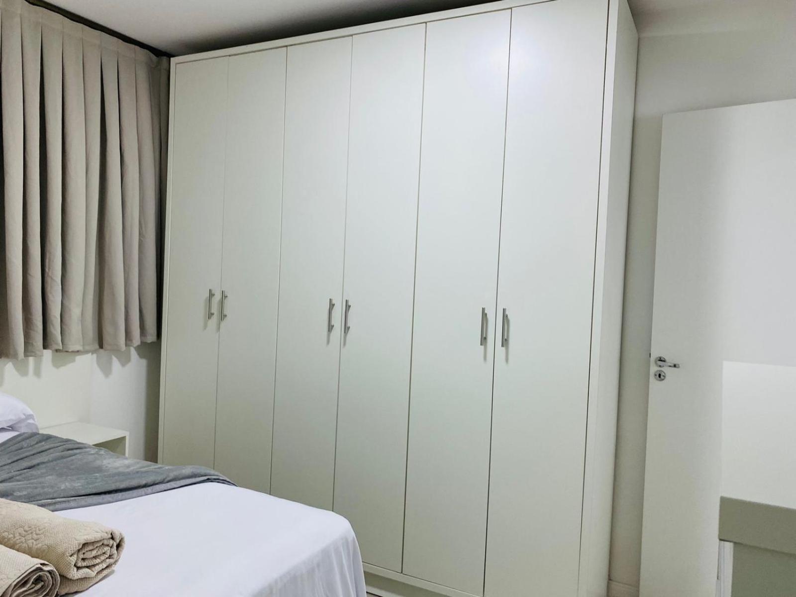 Vila Residencial Com Piscina Possui Jacuzzi Aquecida Com Hidromassagem Bombinhas Exteriér fotografie